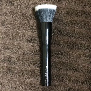 Limelife by Alcone #17 brush